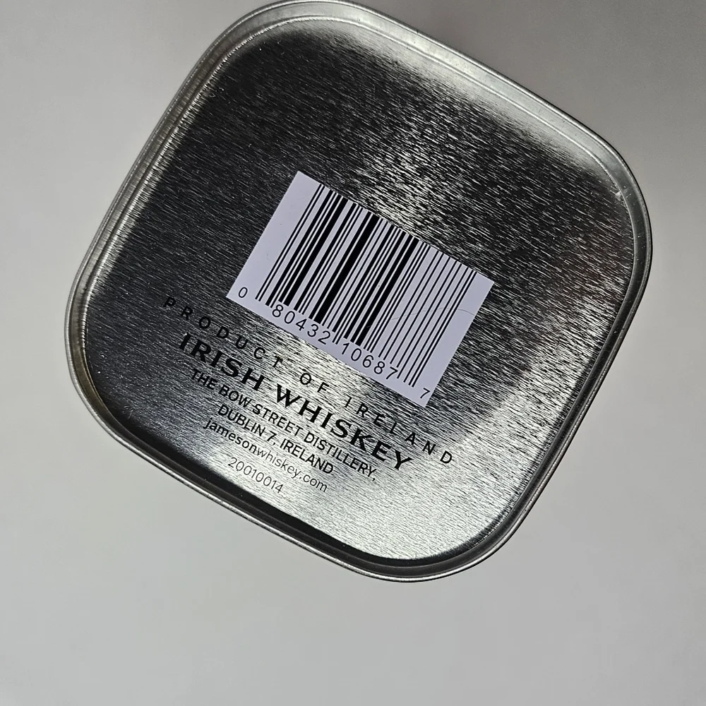 [Jameson] Irish Whiskey Collectible Tin 《Tin Only》2012